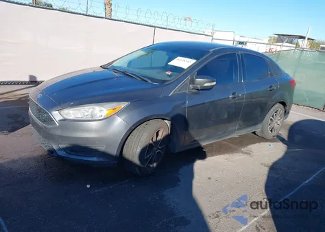 2017 Ford Focus Se z USA, uszkodzony, nr VIN 1FADP3F25HL299623